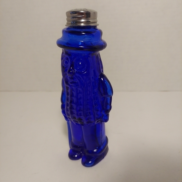 PLANTERS MR. PEANUT Cobalt Blue Glass Salt / Pepper Shaker Advertising Colorful - Picture 3 of 12